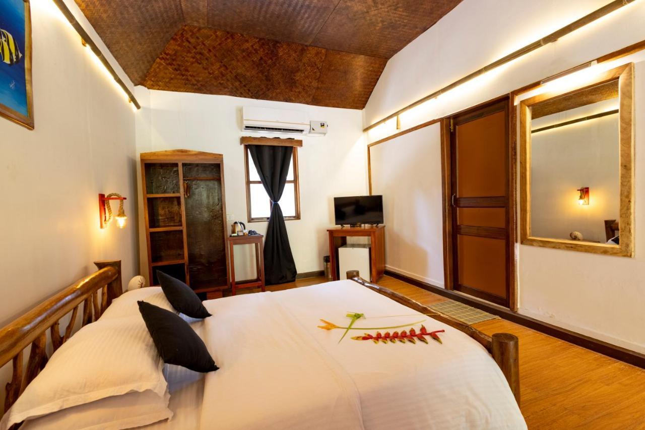 Wild Orchid Hotel Kala Pathar Beach Luaran gambar
