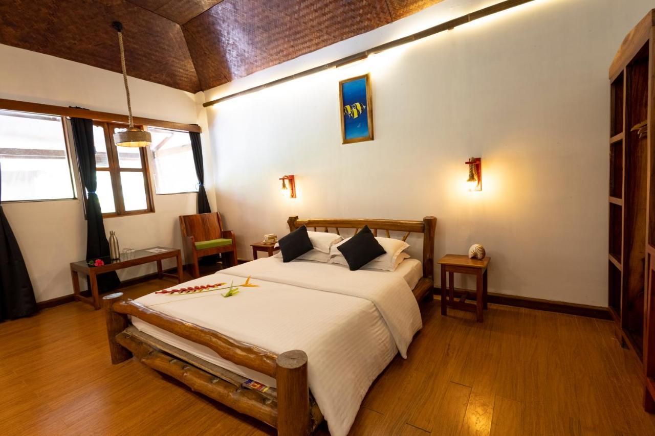 Wild Orchid Hotel Kala Pathar Beach Luaran gambar